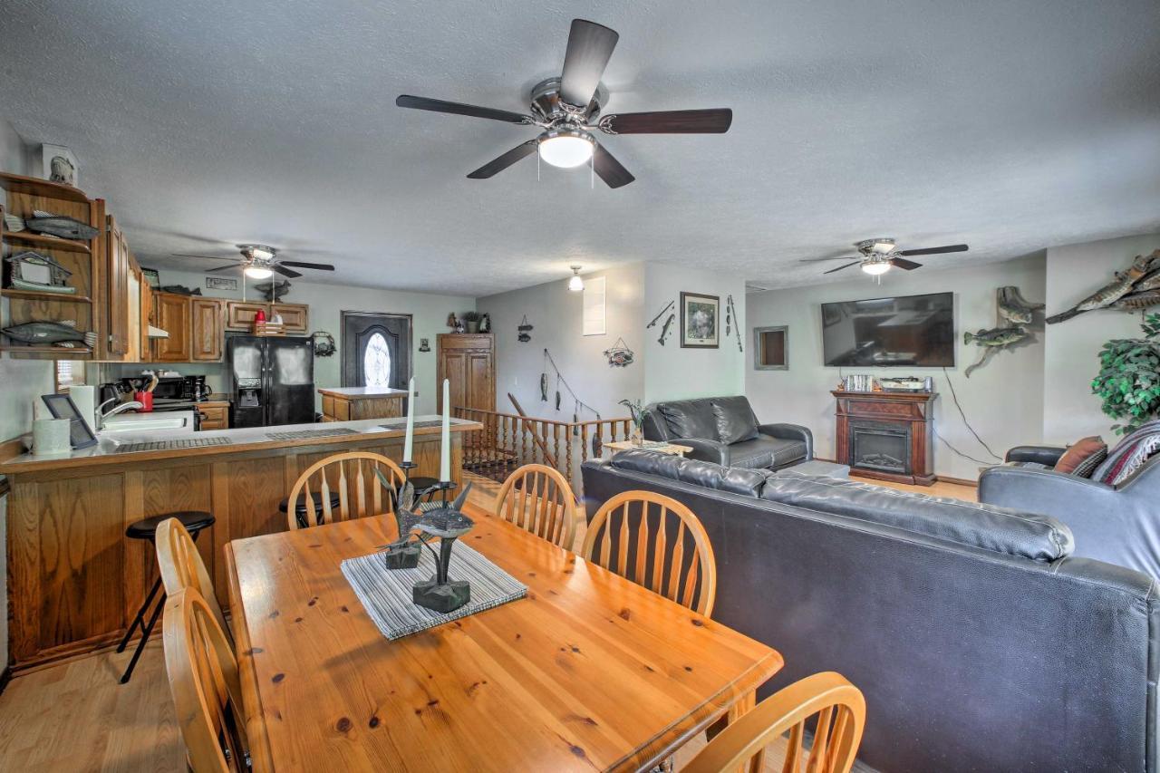 Lakefront Table Rock Home With Fire Pit! Golden Luaran gambar